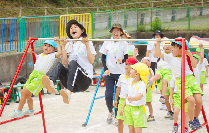 テクノロマン® 中鉄棒